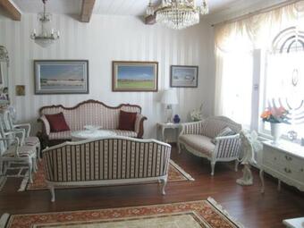 Kotimajoitus Hella H�rm�