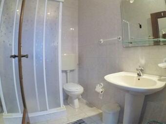 Rustic Holiday House In The Natural Park