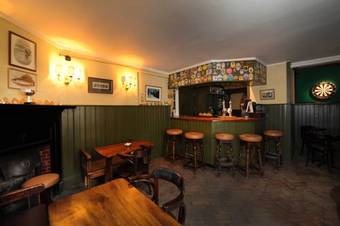 Bed & Breakfast The Stag And Huntsman At Hambleden