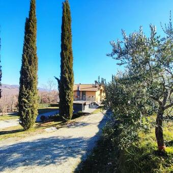 2 Bedrooms House With Shared Pool Garden And Wifi At Caprese Michelangelo