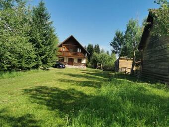 Kamilla Vend�gh�z Borzont