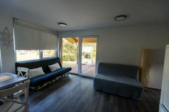 Samostojna Po?itni?ka Hi?a Kolpa Val - Bela Krajina