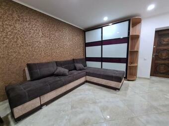 127-avenue Apartment