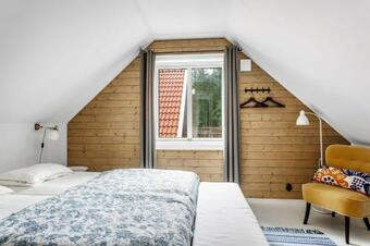 Large Vacationhome With A Modern Design