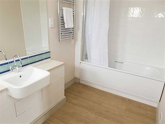 Posada Hadley Bowling Green Inn