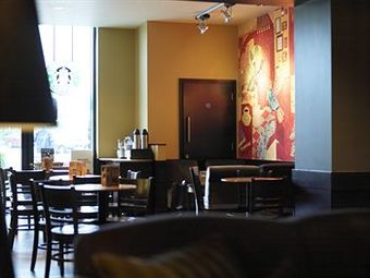 Hotel Village Urban Resort Farnborough