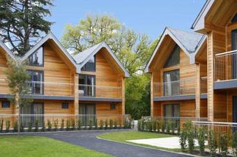 Lodge Northbrook Park Mews