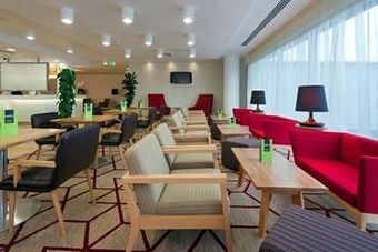 Hotel Hampton By Hilton London Gatwick Airport