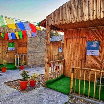 Hotel Tour Connection Retreat