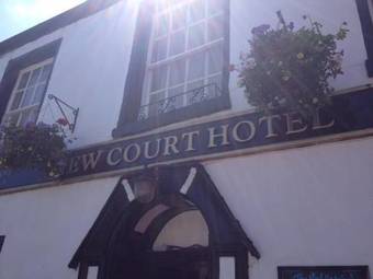 Posada The New Court Hotel