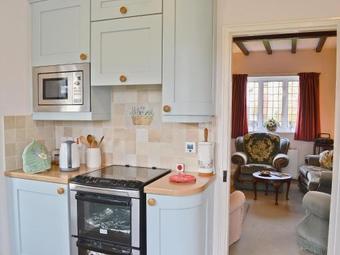 1 Tower End Cottages