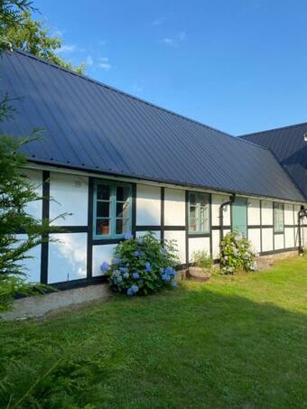 Charmig Sk�nel�nga