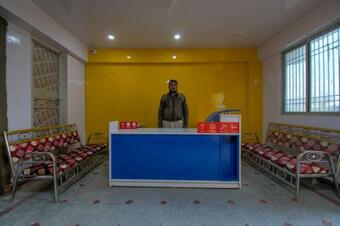 Hotel Oyo 26461 Gulmohar Palace