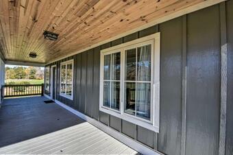 Modern Clarkesville Cottage With Decks And Patio!