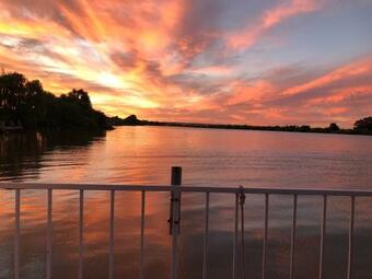 Indiana Houseboat - The River House