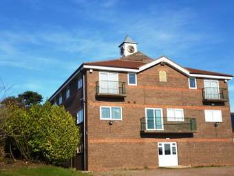 Bells Hotel And Forest Of Dean Golf And Bowls Club