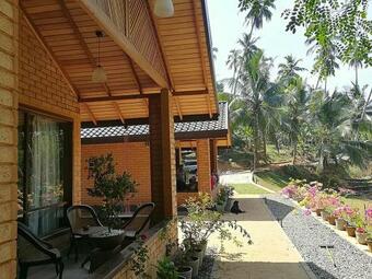 Hotel Mangi's Tranquil Bungalows