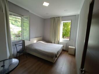 Hostal Guesthouse Kvedrula