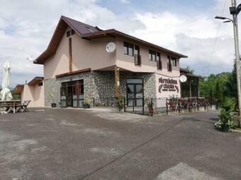 Agroturismo P?str?v?ria Crasna Bogiri