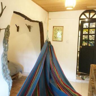 Bed & Breakfast Finca Flora Del Rio, Habitacion La Luna