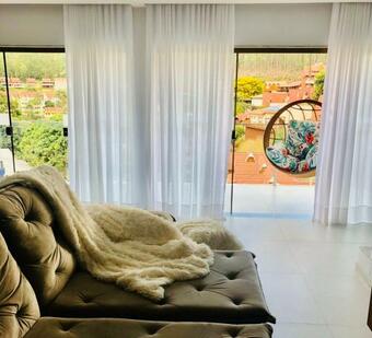 Chal� Por Voc� -lugar Top Dentro Do Condom�nio China Park Em Pedra Azul!