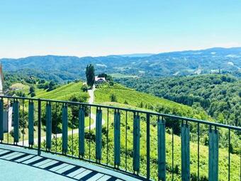 Weinberg Apartment (ehm. Glanzerhof)