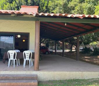 Casa Campestre Con Terraza Y Jard�n