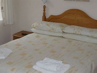 Posada The Fullerton Arms