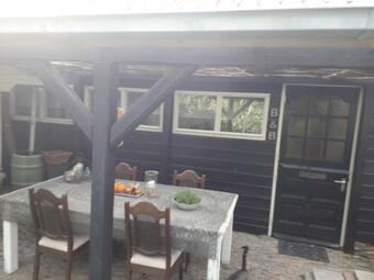 Anneke's Bed En Botterhammeke