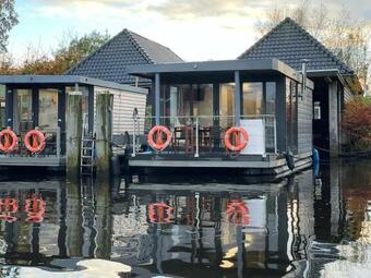 Apartamento Slapen Op Het Water