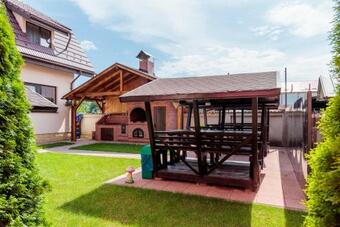 Hostal Pensiunea Arthur