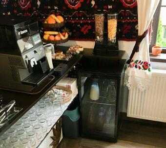 Hostal La Conacul Vesel