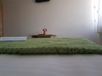 Hostal Dnk Residence