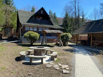 Cabana Cerbul De Aur Sub Cetate (lacul Zetea)