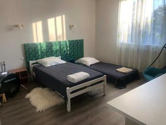 Apartamento Condrieu 1er �tage Climatis� Appartement Entier 90m2