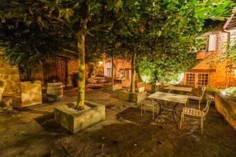 Les Hiboux Du Domaine Du Moulin