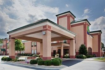 Hotel Holiday Inn Express South Boston