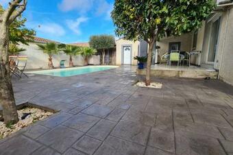 Villa Piscine De La Garrigue