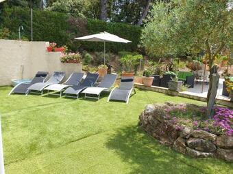 La Villa Poup�e