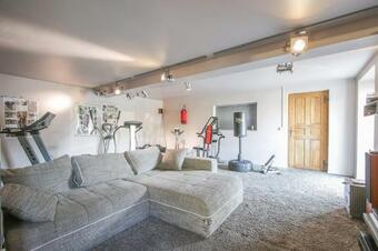 G�te De L'ardoisier The Slaty Place