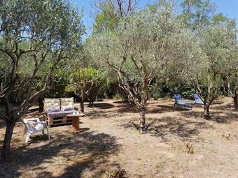 Maisonnette Dans Le Luberon - Bois Romay