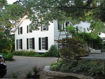 Niagara Gorge Mansion In Historic Village 5 Minutes From Falls