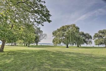 Serene Lodi Escape With Deck Boat, Hike And Sip!