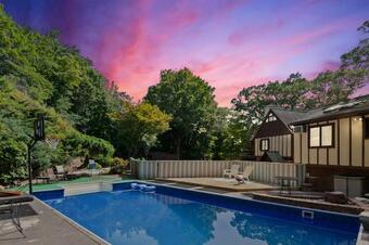 The Westchester Mansion W 6 Beds & Game Room- Close To Nyc