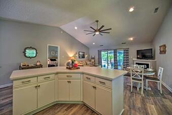 Henrico Hideaway With Lake Access And Boat Slip!