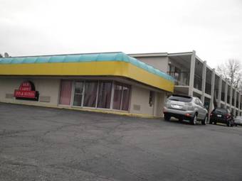 Motel Red Carpet Inn & Suites