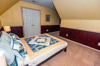 New Listing! Large Luxury House With Huge Backyard In Mooresville Nc Close To Charlotte!