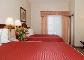 Hotel Comfort Suites Marshall