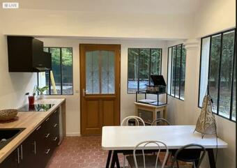 Maisonette Dans Un Domaine Bois�