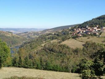 G�te La Valla-en-gier, 2 Pi�ces, 3 Personnes - Fr-1-496-103